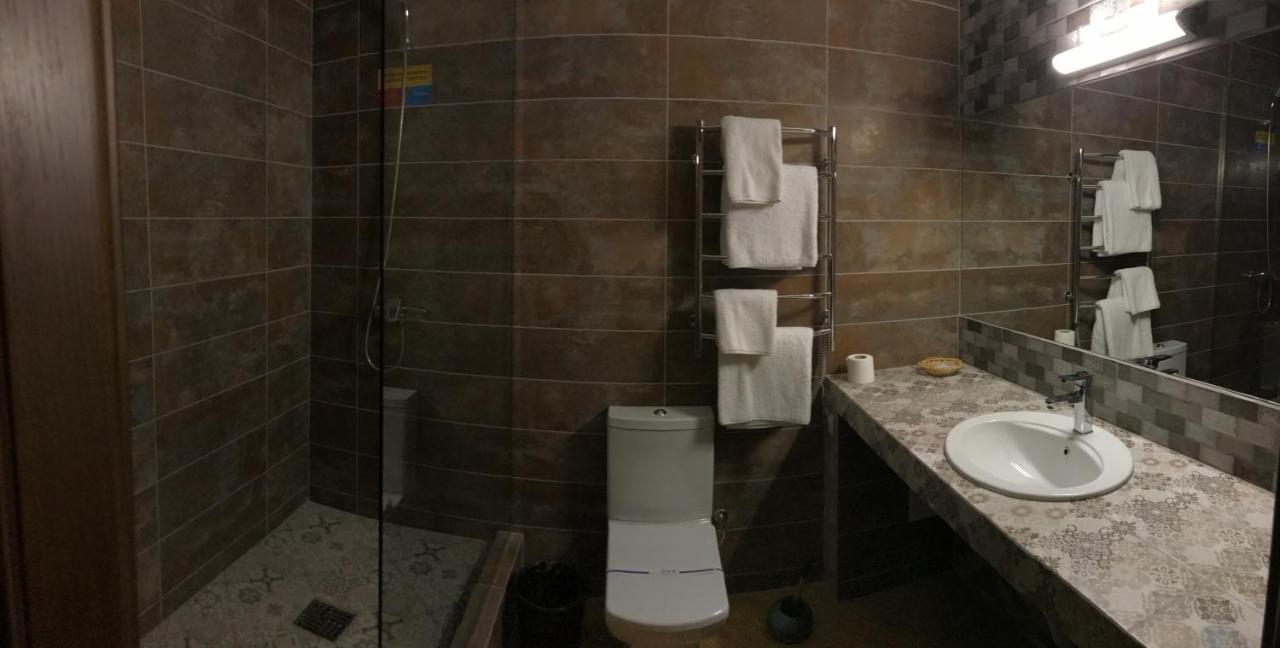 Pivdenna Brama Khmelʼnytsʼkyy Exteriör bild